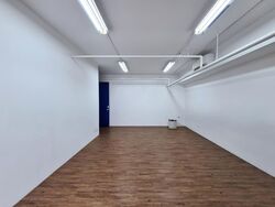 Heng Loong Building (D23), Factory #572582301